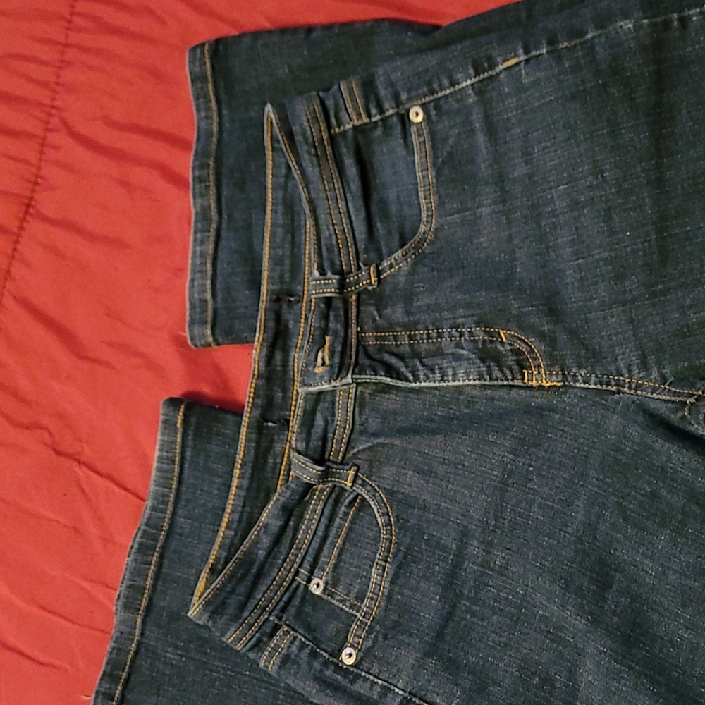 No name jeans